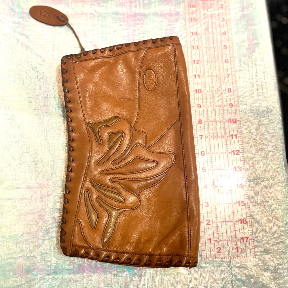Vintage Brown Leather Clutch - Ibiza - Picture 4 of 7